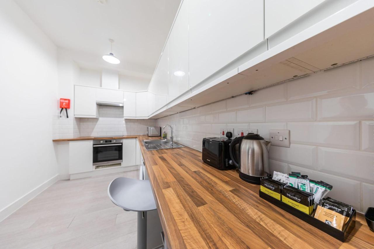 Functional Budget Stay With Wi-Fi And Laundry Facilities Near Tube Station London Bagian luar foto